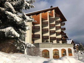 Отель Catrina Hotel  Дисентис